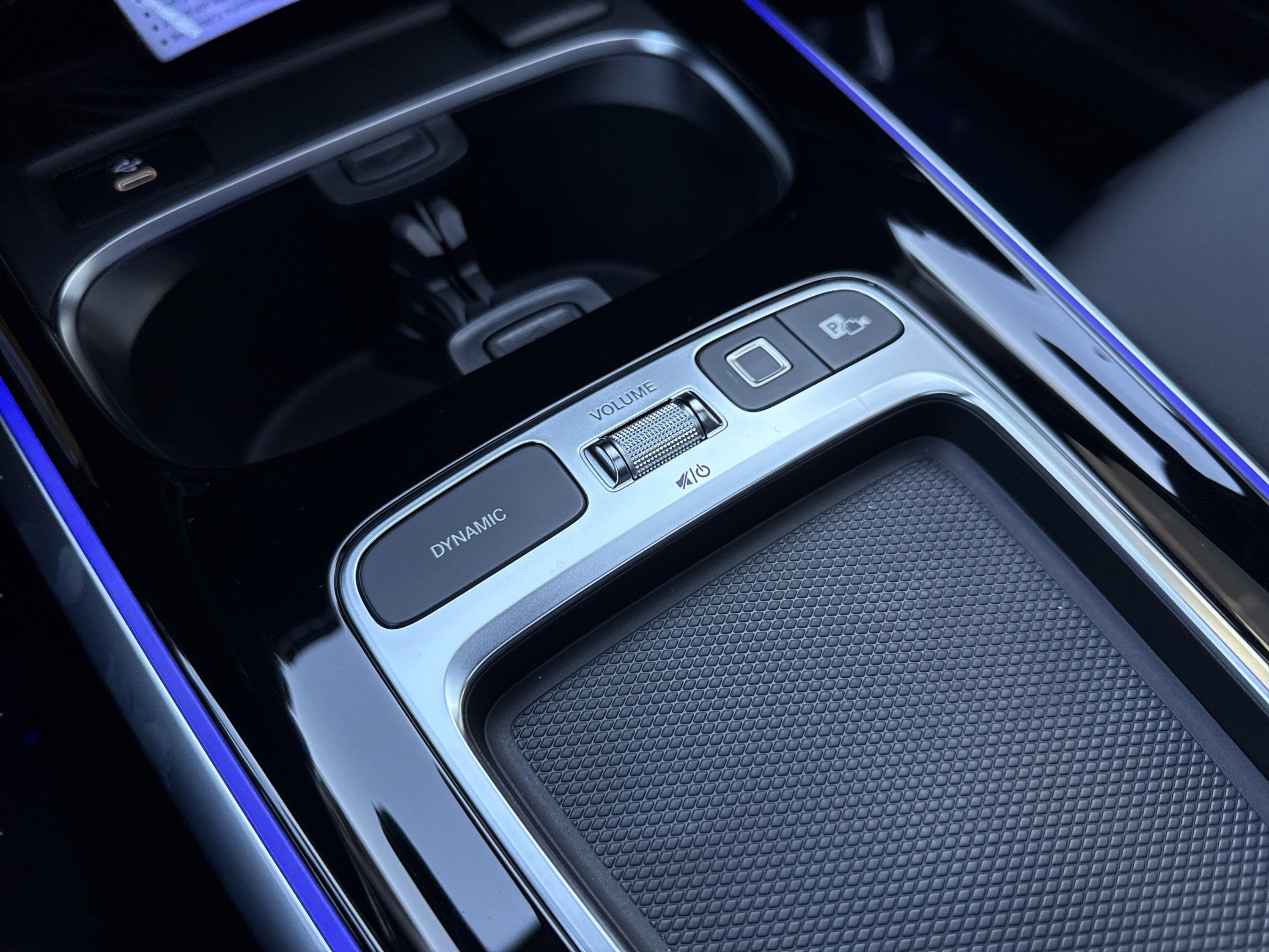 New 2026 Night Black Mercedes-Benz GLB 250 image 46