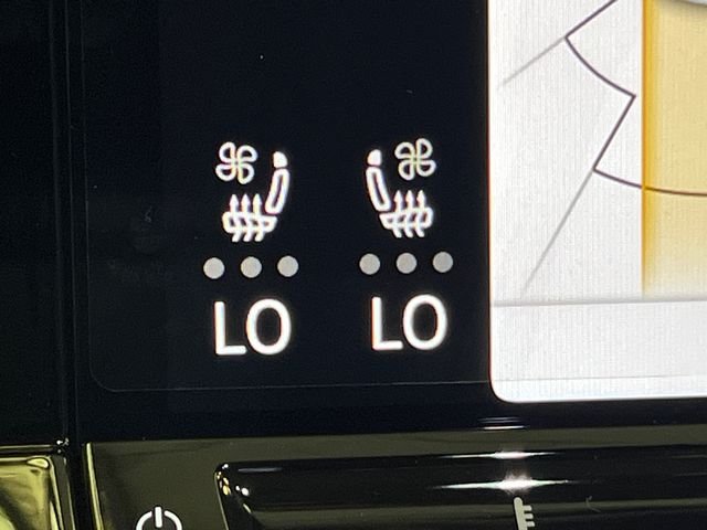 New 2026 Gray Volkswagen 2.0T SE w/Technology image 18
