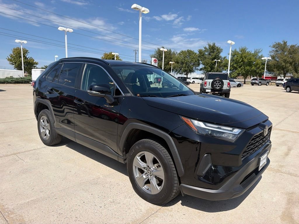Used 2022 Black Toyota XLE image 6