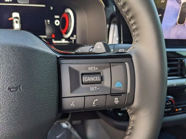 New 2026 Everest White Pearl TriCoat Nissan Platinum image 29