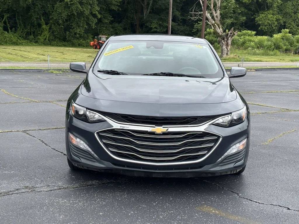 Used 2021 SHADOW GRAY METALLIC Chevrolet LT image 5