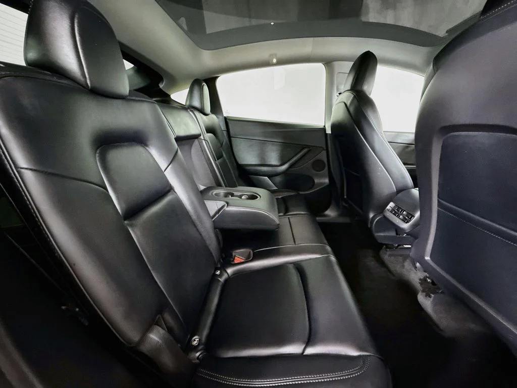 Used 2022 Red Tesla Performance image 28
