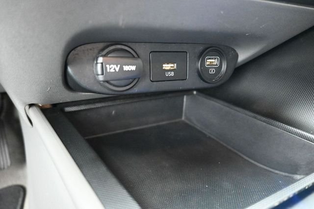Used 2023 Blue Hyundai SEL image 29