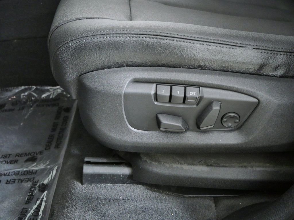Used 2018 Black BMW xDrive35i image 35