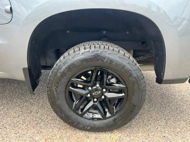 Used 2024 Sterling Gray Metallic Chevrolet Custom Trail Boss image 10