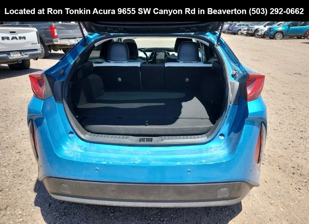 Used 2018 Blue Magnetism Toyota Advanced image 11