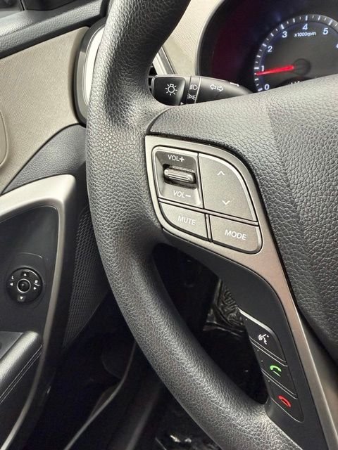 Used 2014 Blue Hyundai Base image 46