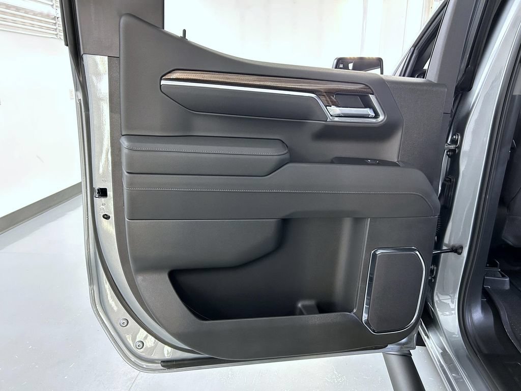 2026 Chevrolet Silverado 1500 RST - Photo 22