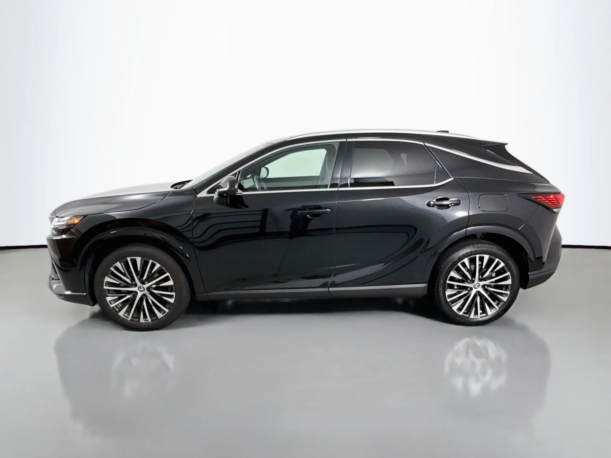 Certified Used 2024 CAVIAR Lexus 350h Premium Plus image 4