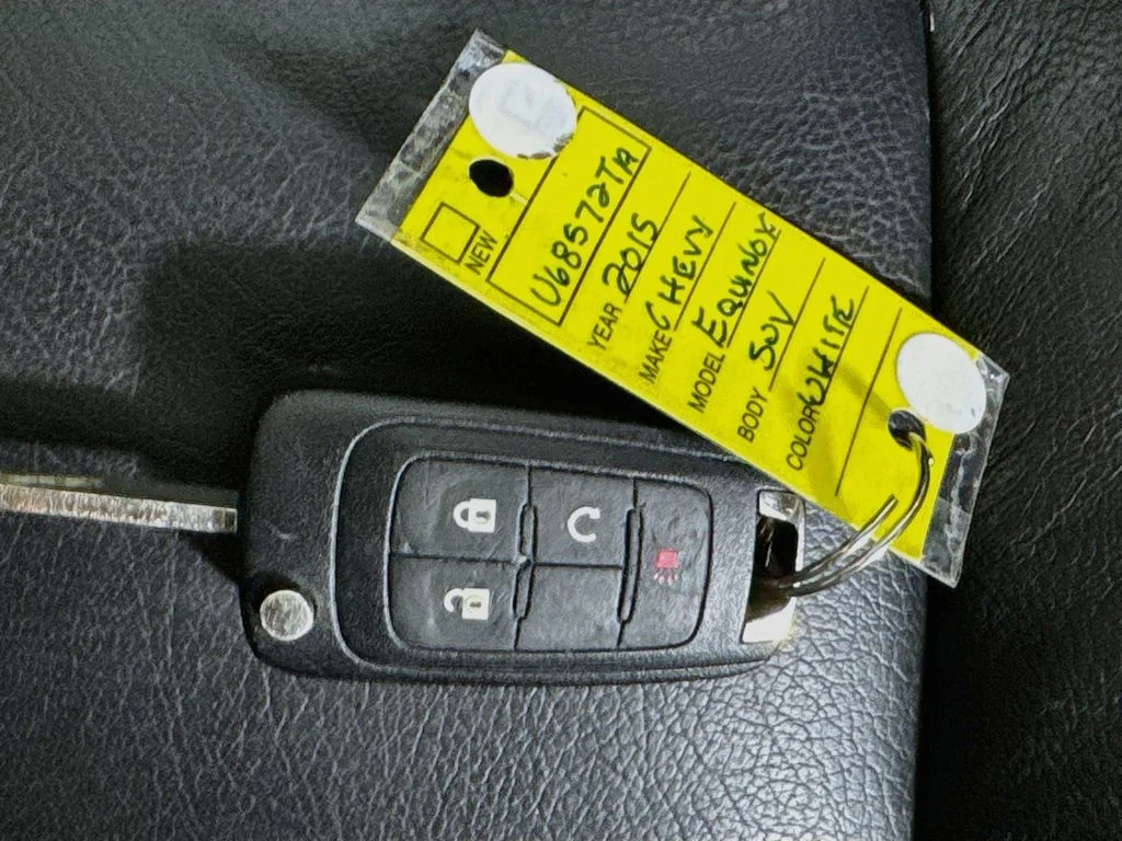 Used 2015 White Chevrolet LT image 34
