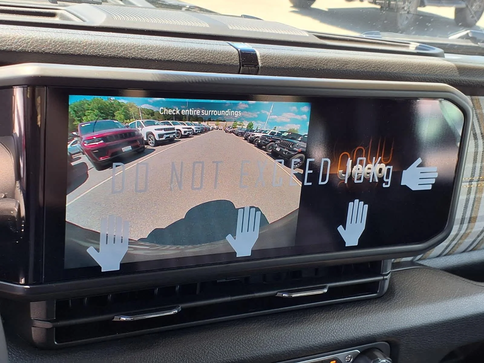 New 2026 Black Clearcoat Jeep 85th Anniversary image 22