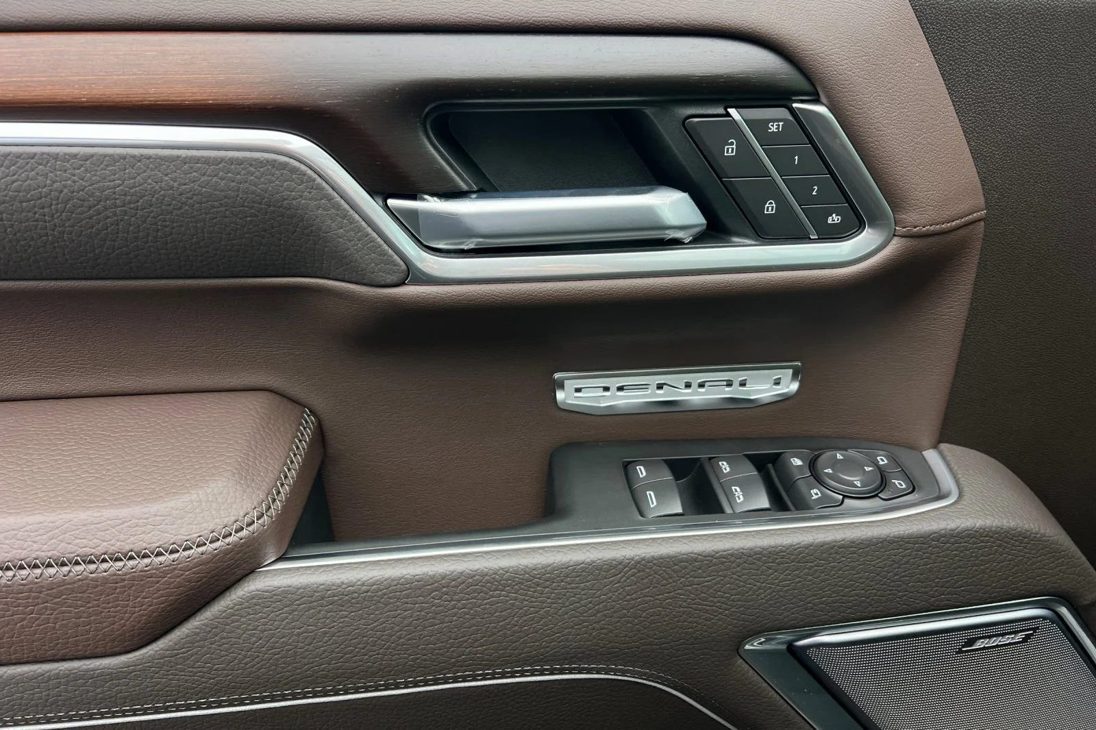 2026 GMC Sierra 1500 Denali - Photo 9