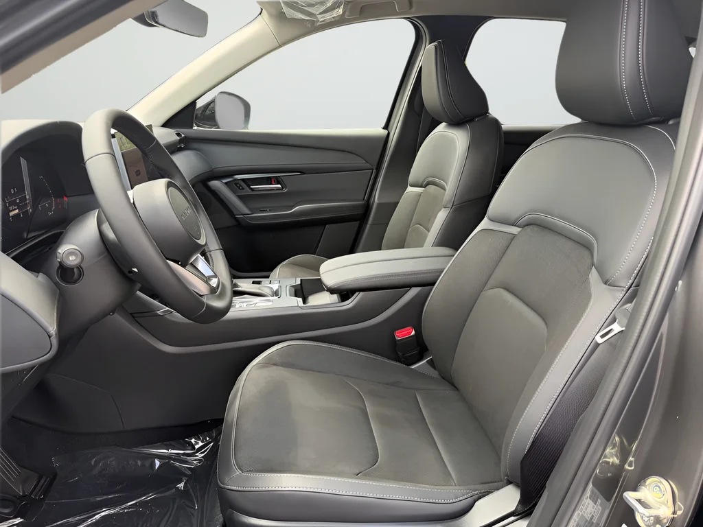 New 2026 Black Mazda 2.5 S Select image 18