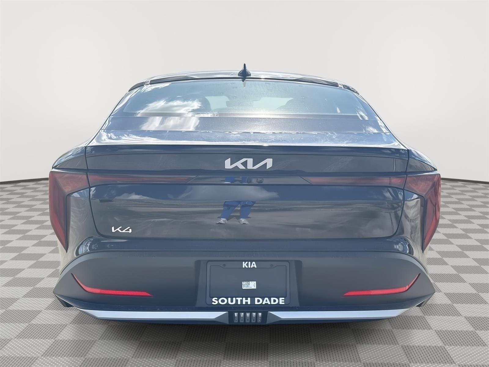New 2025 Aurora Black Pearl Kia LX image 5