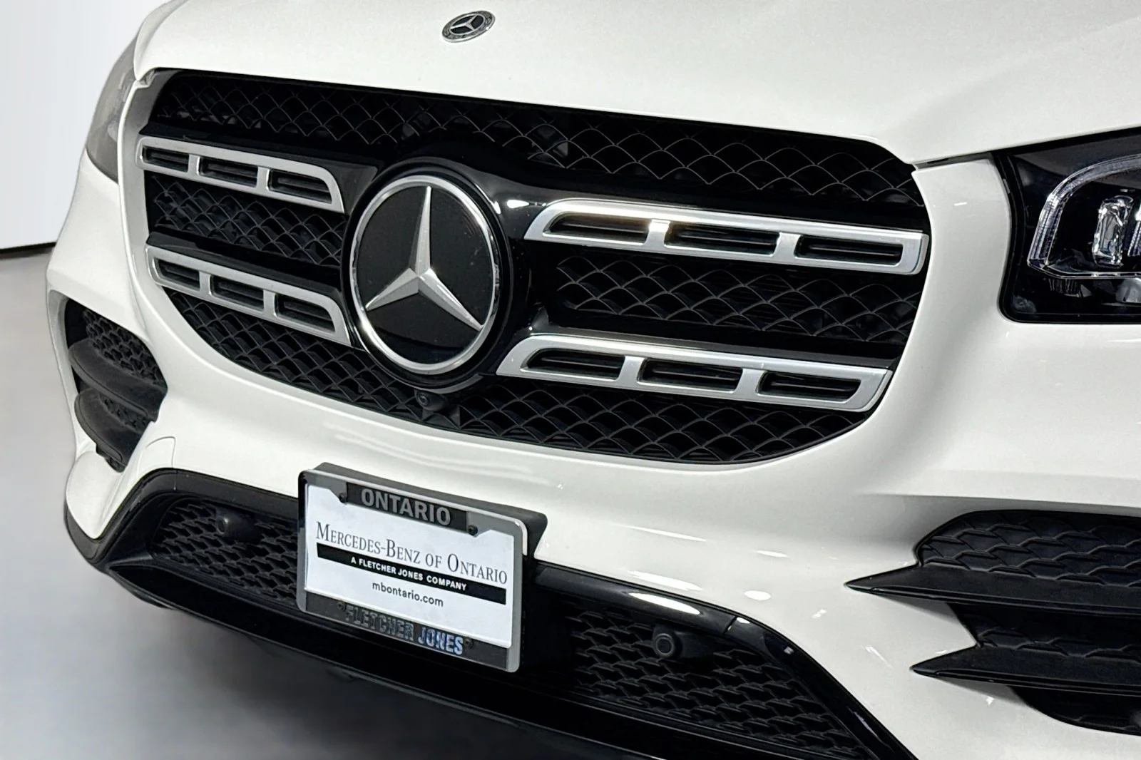 Certified Used 2022 Polar White Mercedes-Benz 450 image 15