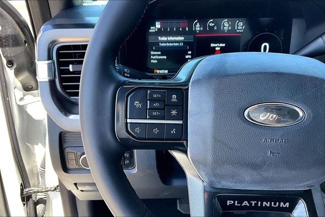 2025 Ford F-250 Super Duty Platinum - Photo 17