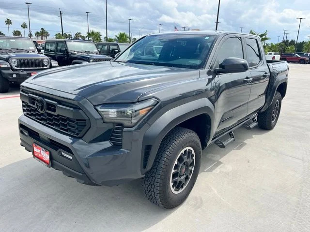 Used 2025  Toyota TRD Off-Road image 3