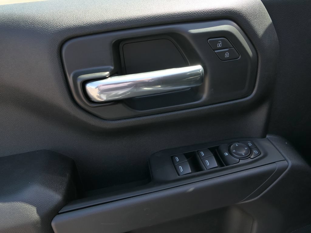 2026 Chevrolet Silverado 1500 Custom - Photo 15