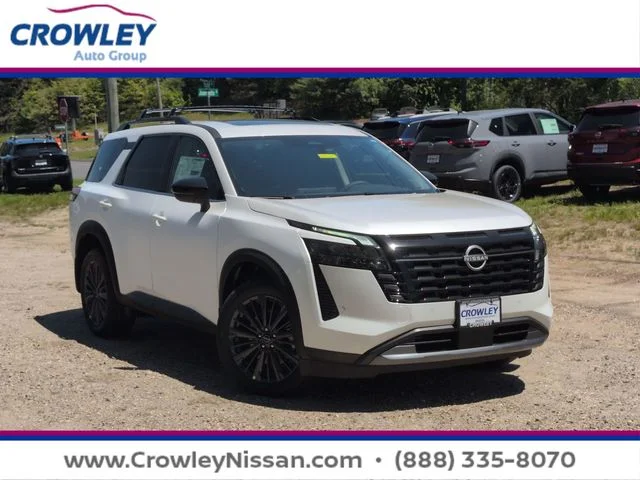 2026 Nissan Pathfinder SL 4WD's photo