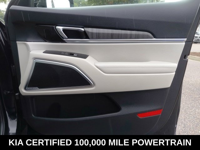 Used 2024 Black Kia SX image 29
