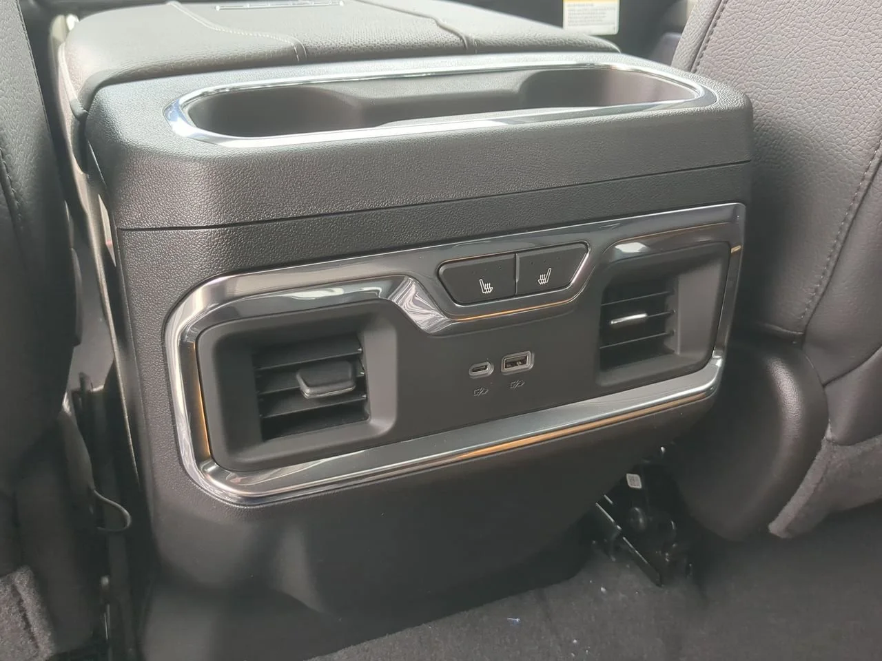 New 2026 Summit White GMC Denali DRW image 22
