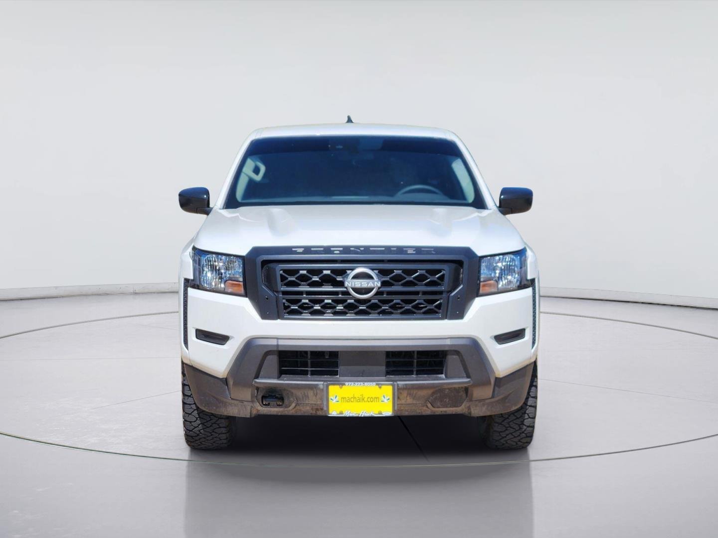 Used 2024 Glacier White Nissan S image 2