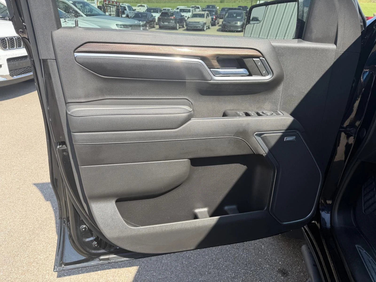 Used 2022 Black Chevrolet LT Trail Boss image 15