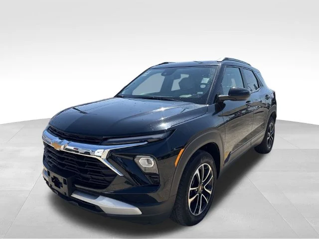 Used 2025 Black Chevrolet LT image 56