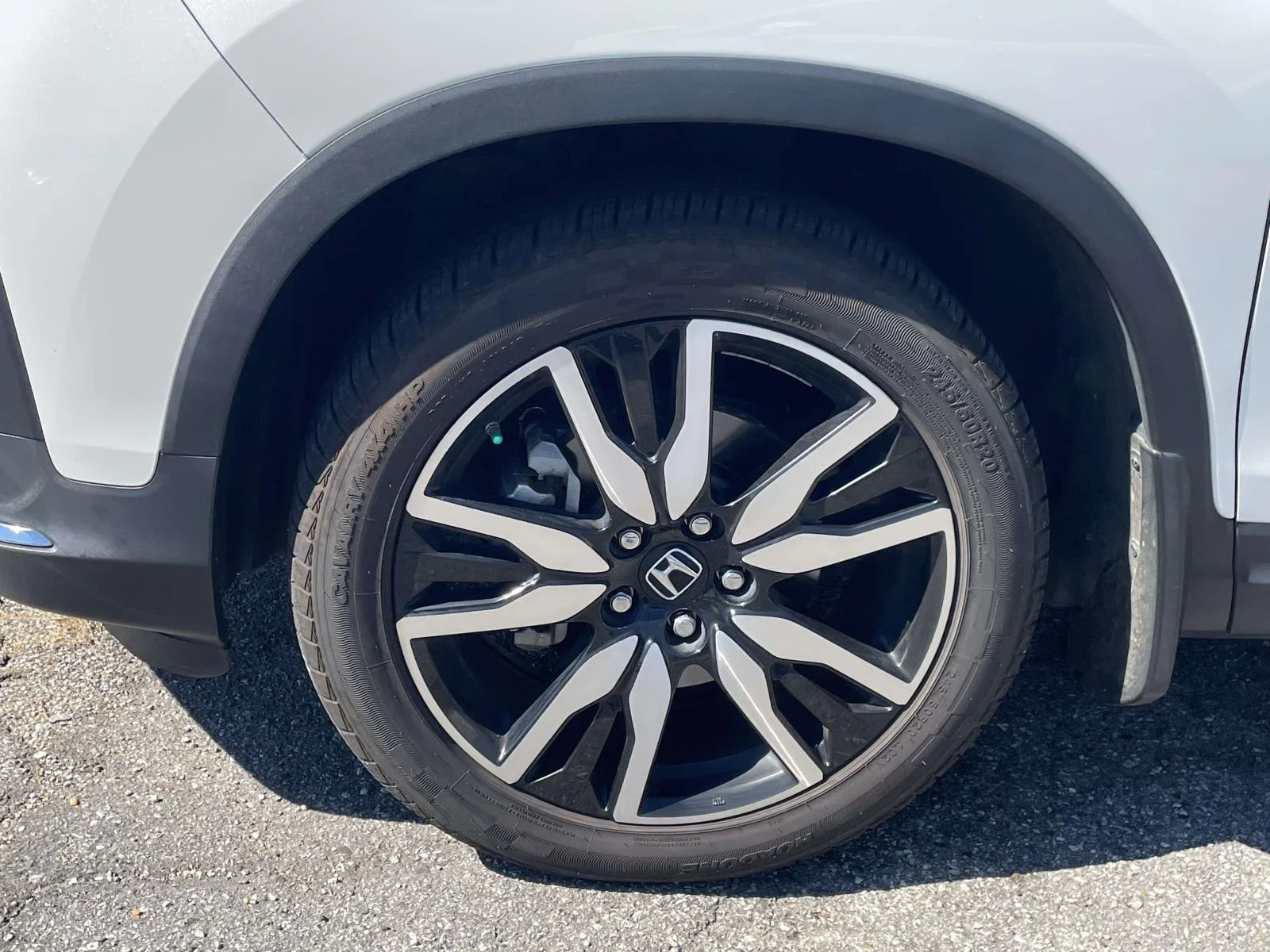 Used 2022 White Honda Touring image 4