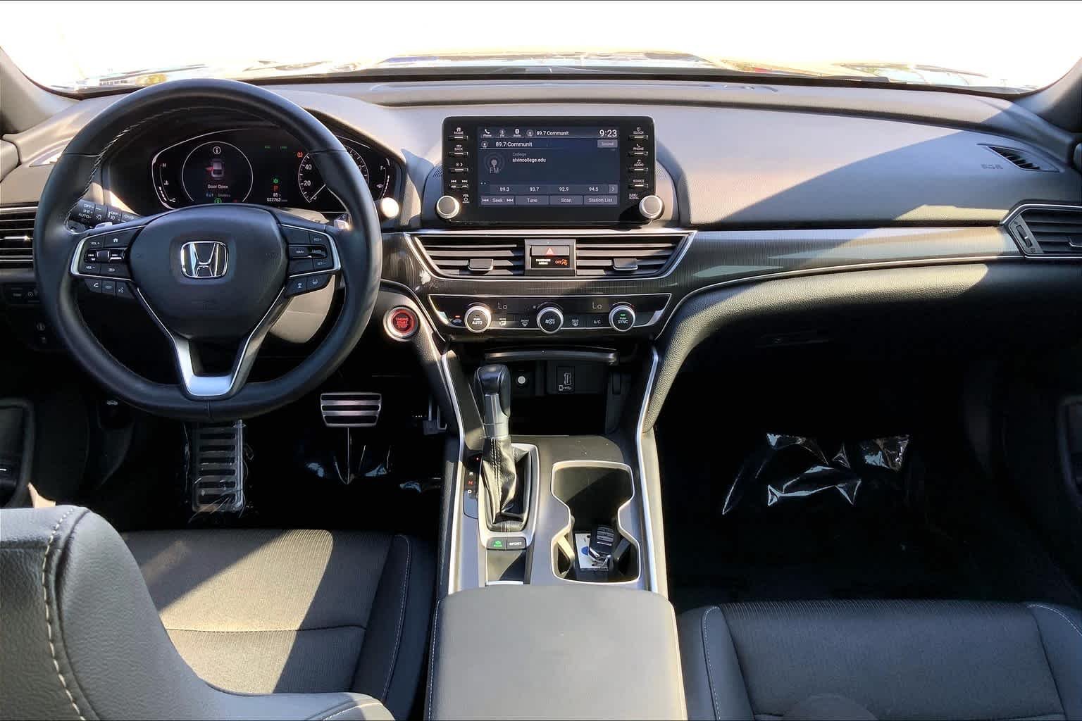 Used 2020 Crystal Black Pearl Honda Sport image 15