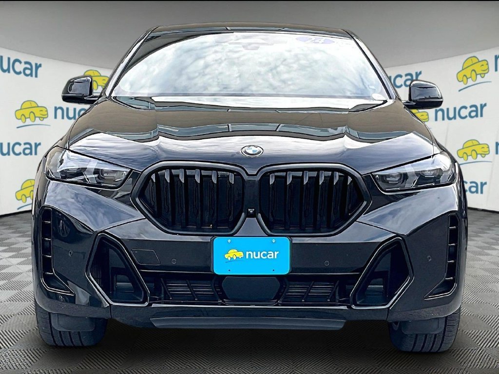 Used 2024 Black BMW xDrive40i image 2