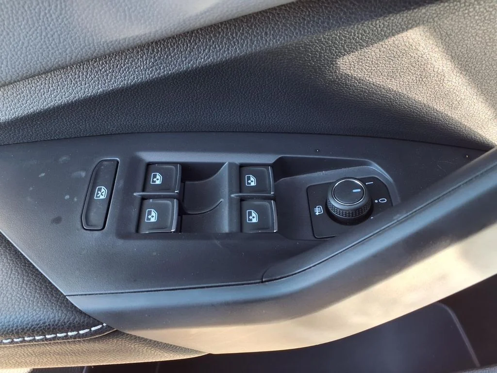 New 2026 Monument Gray Volkswagen 1.5T SEL image 9