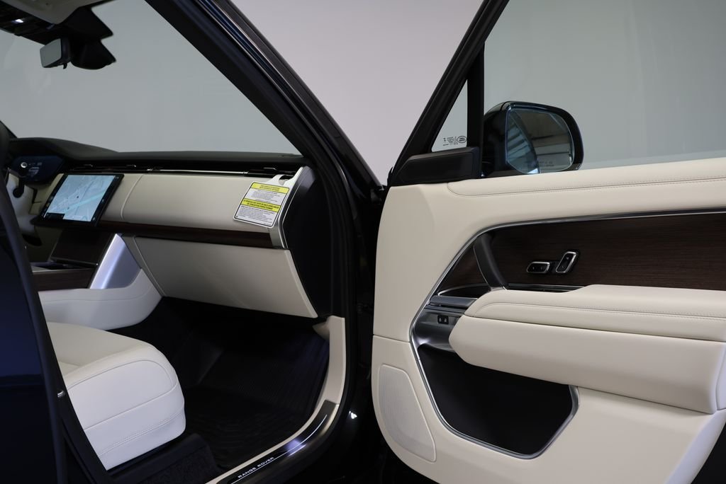 2026 Land Rover Range Rover SE - Photo 38