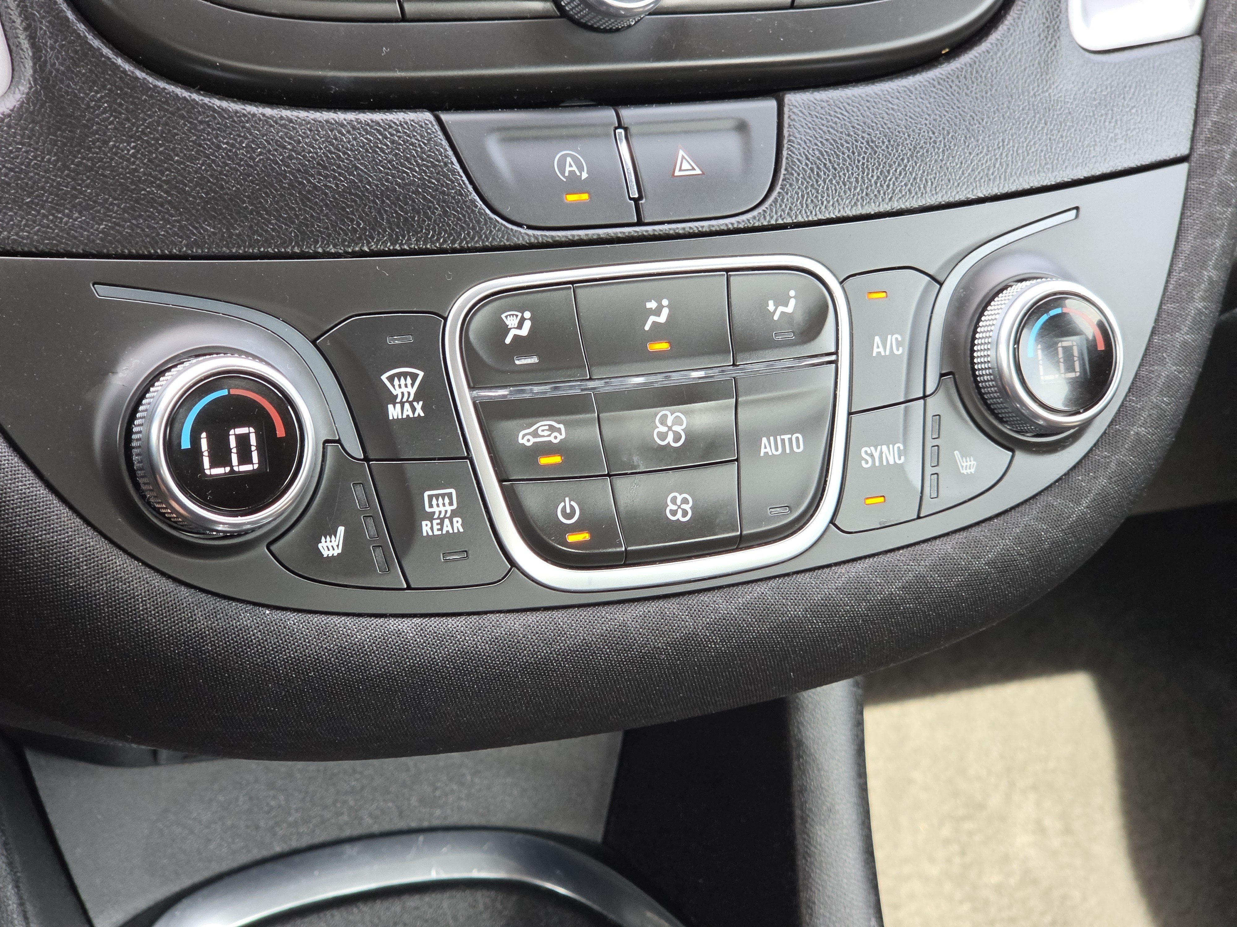 Used 2024 Summit White Chevrolet LT image 23