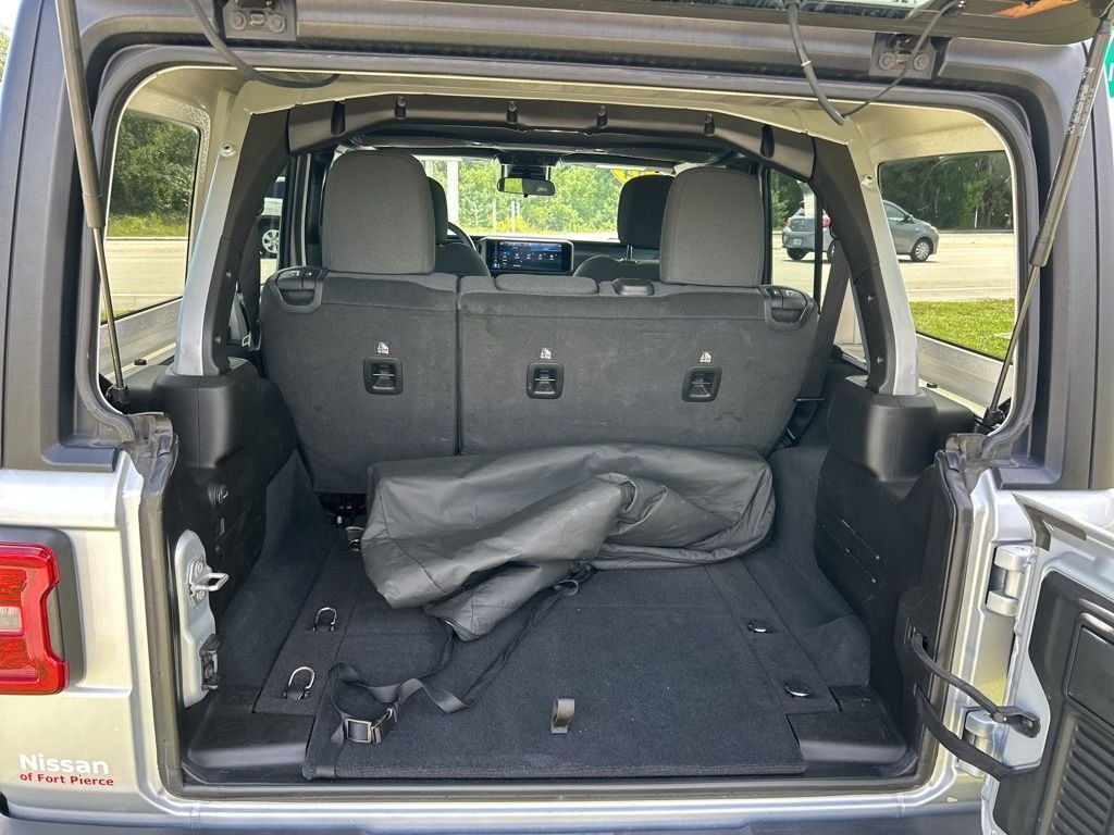 2024 Jeep Wrangler 4-Door Rubicon - Photo 44