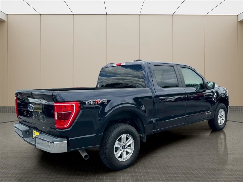 Used 2022 Blue Ford XLT image 3