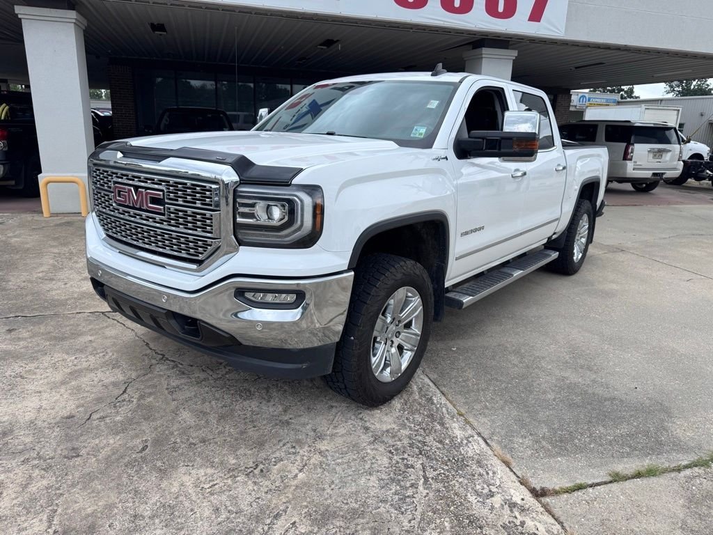 Used 2018 White GMC SLT image 10