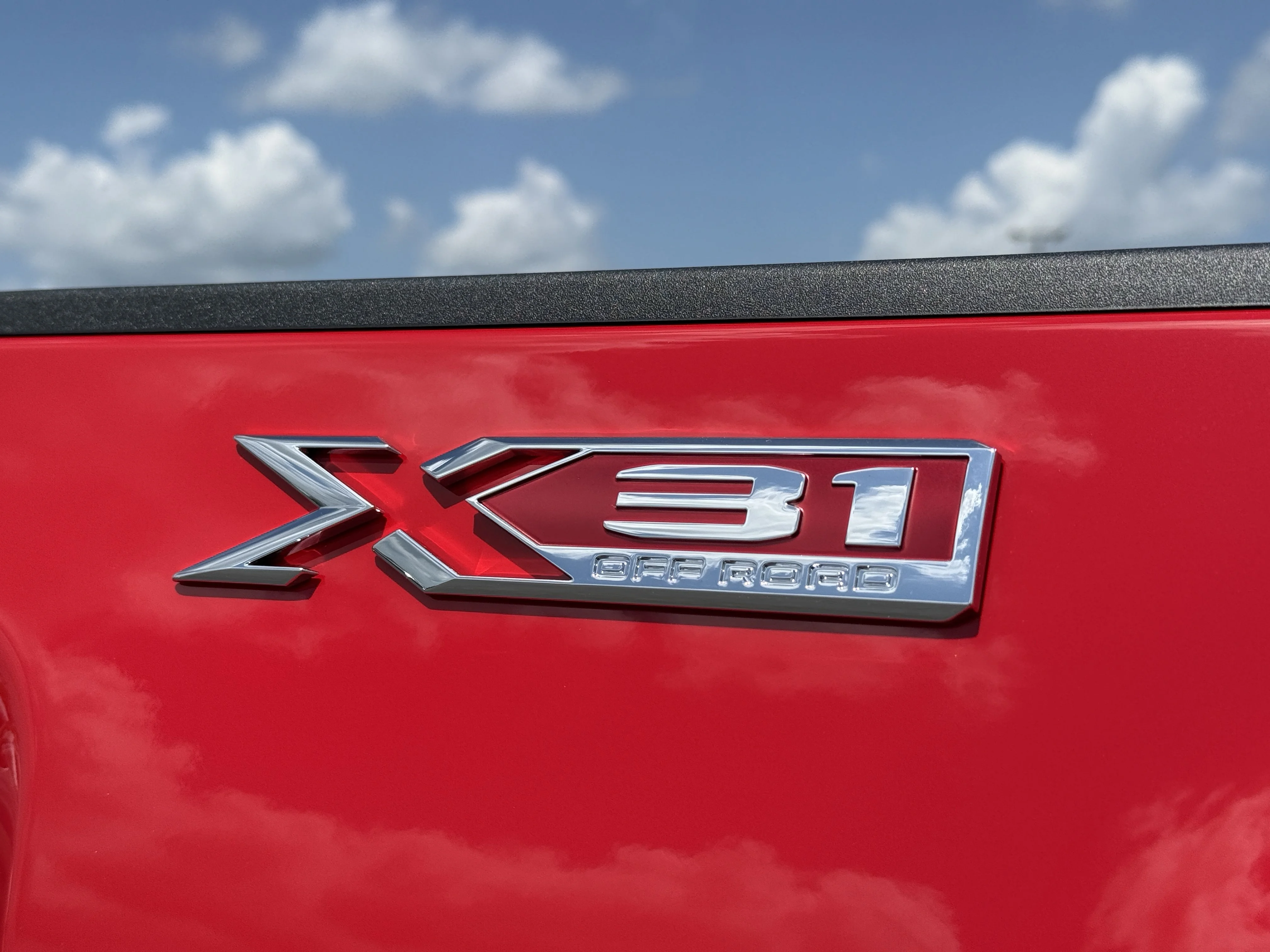 2026 GMC Sierra 3500HD SLE - Photo 13