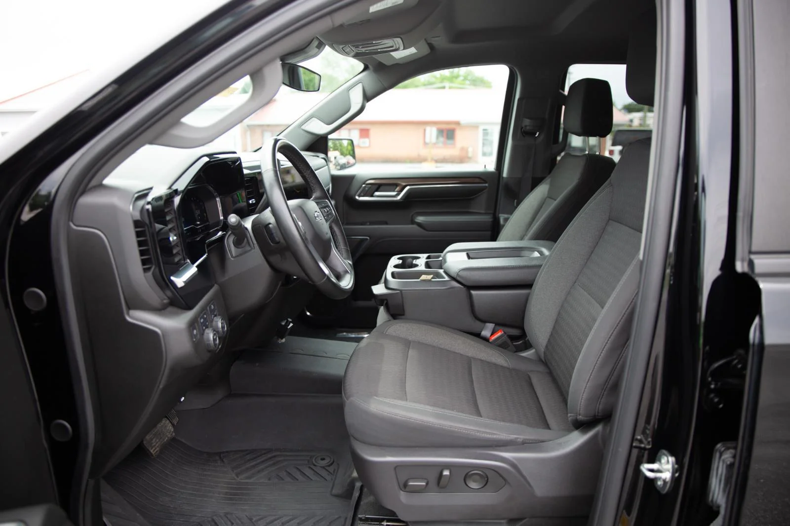 Used 2024 Black Chevrolet RST image 20