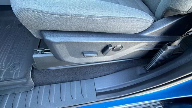 Used 2024 Blue Ford XLT image 23