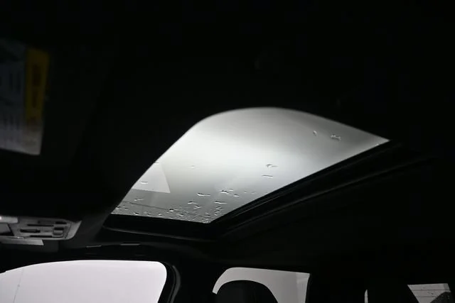Used 2025 Underground Toyota SR5 image 19