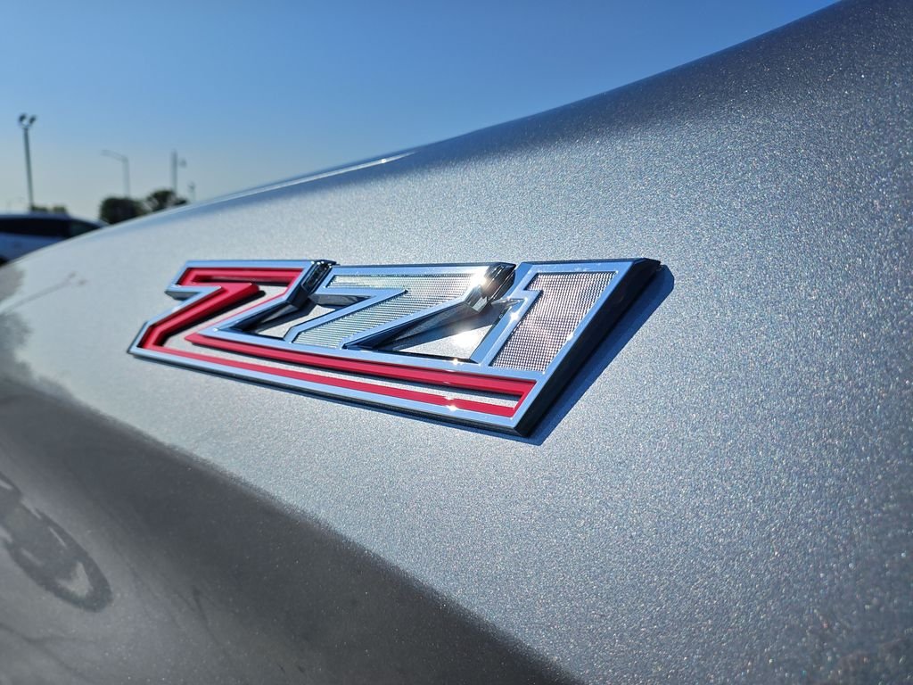 Used 2020 Gray Chevrolet RST image 27
