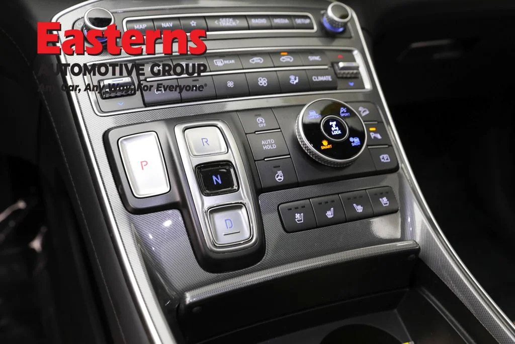 Used 2023 Gray Hyundai Calligraphy image 12