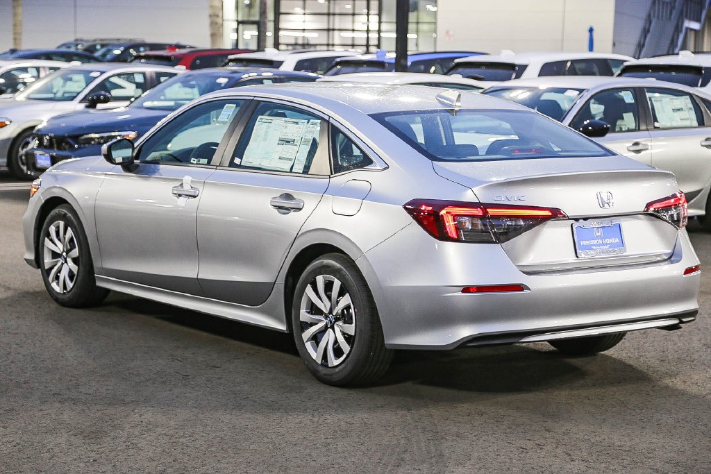 New 2026 Solar Silver Metallic Honda LX image 7