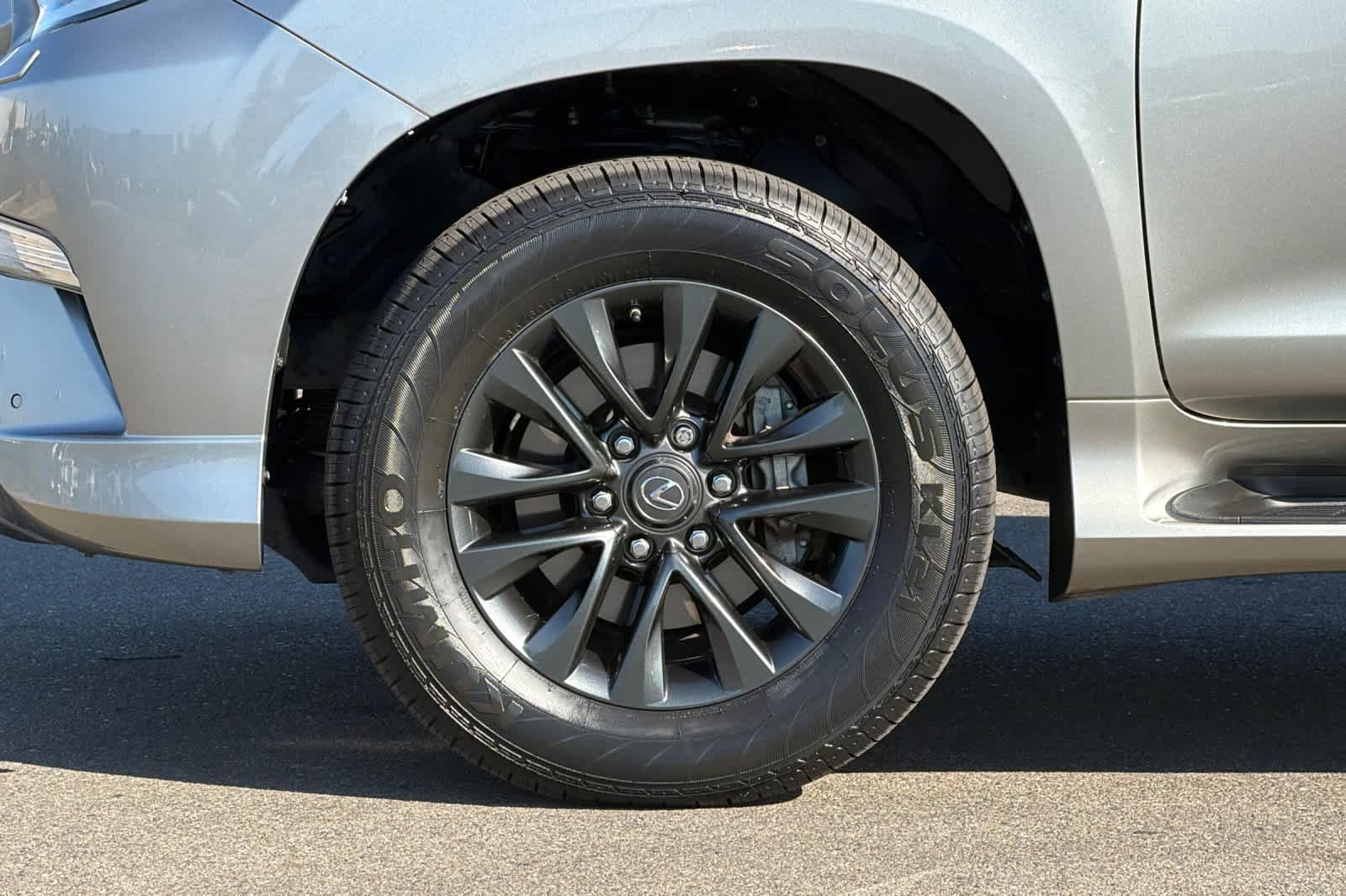 Used 2021 Atomic Silver Lexus Premium image 31