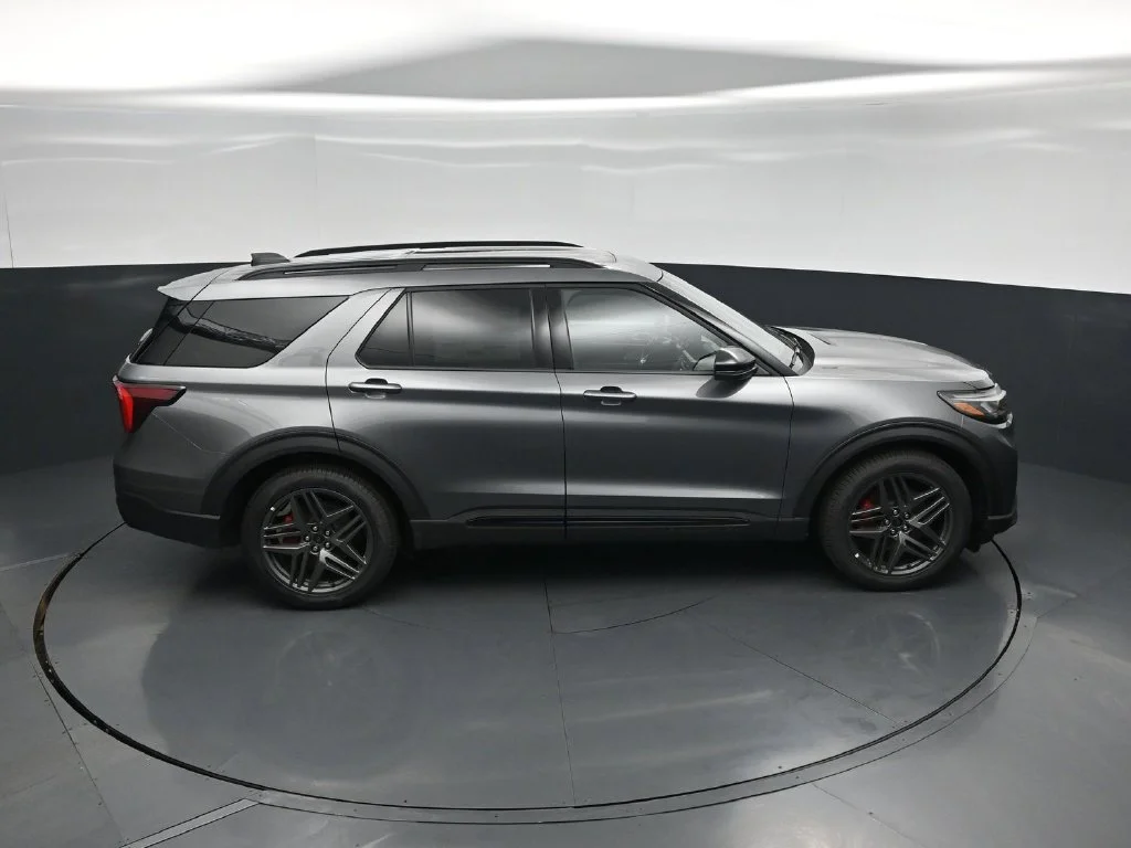 New 2026 Carbonized Gray Metallic Ford ST image 39