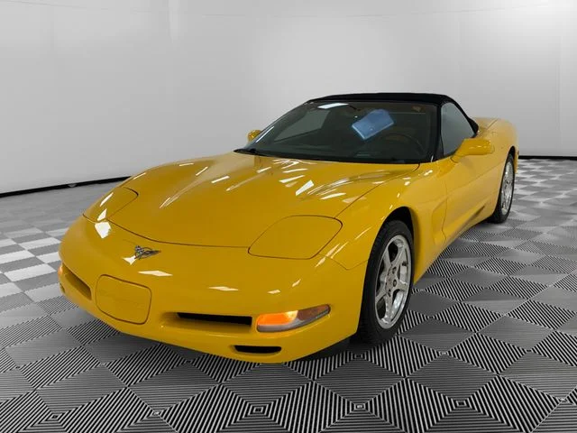 Used 2003 Yellow Chevrolet CONVERTIBLE image 6