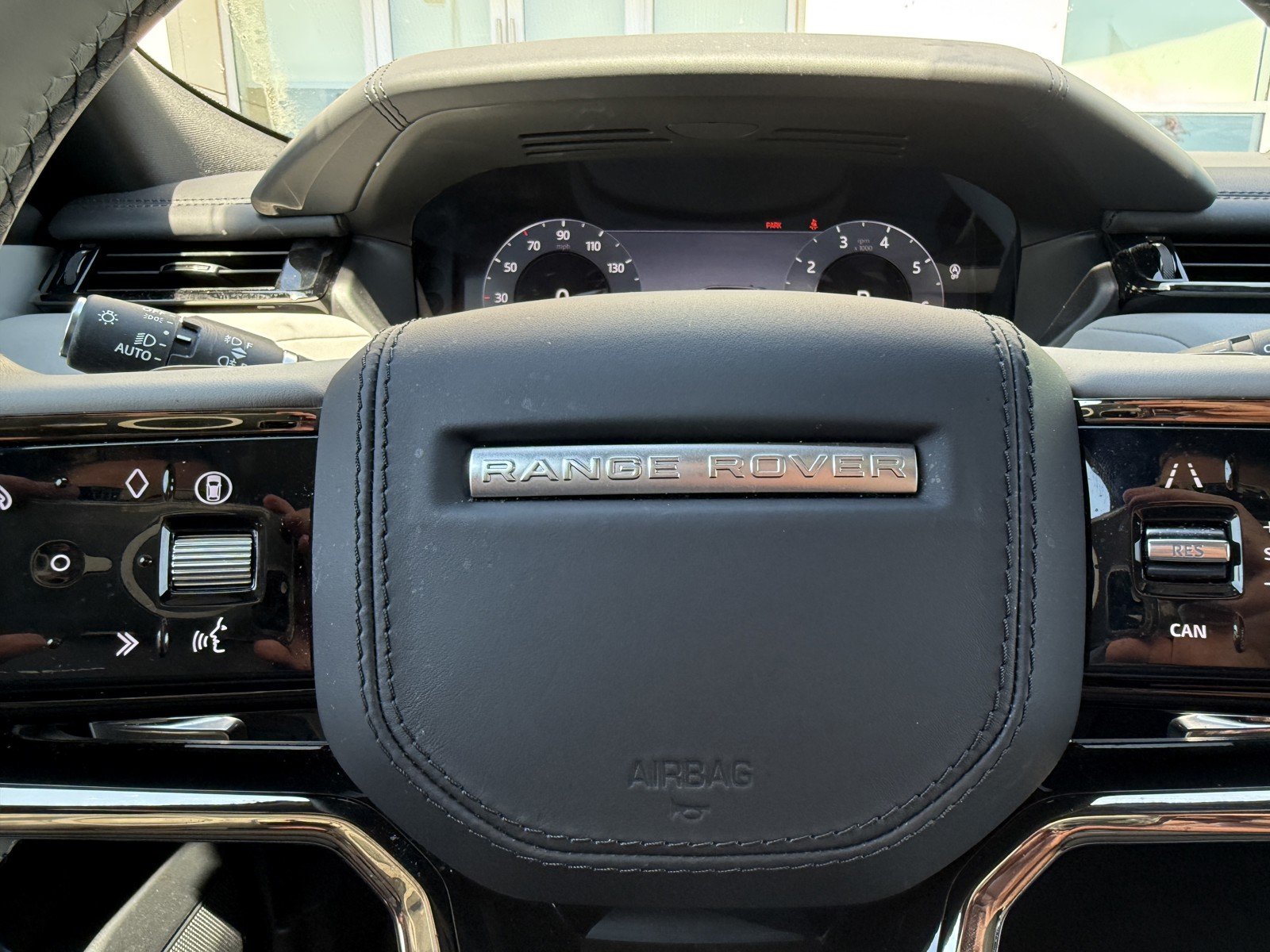 Used 2026 Carpathian Grey Premium Metallic Land Rover Dynamic SE image 13