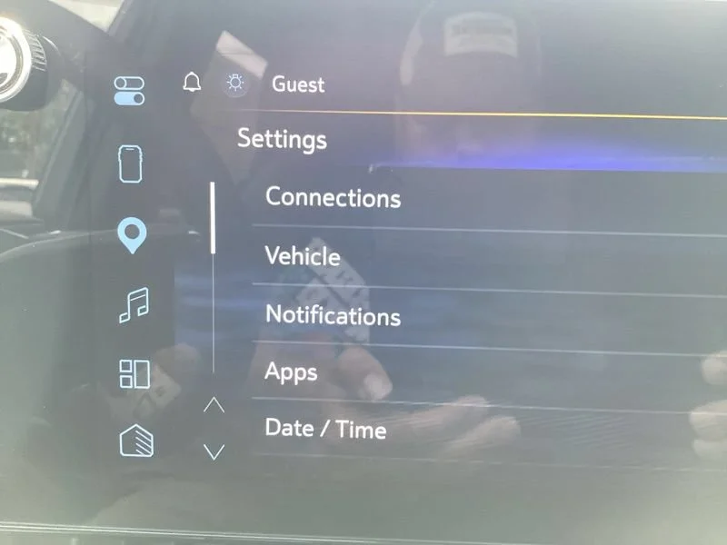 New 2027 Lakeshore Blue Metallic Chevrolet LT image 39
