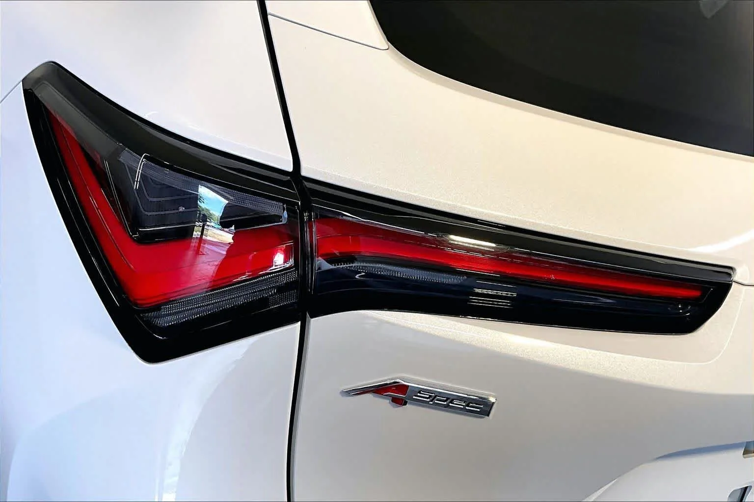 Certified Used 2025 Platinum White Pearl Acura With A-Spec Package image 28